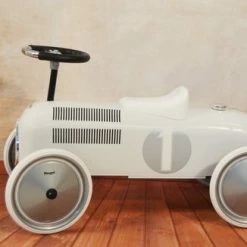 Magni Retro Wagen, Wit, 12m+ -grijp-bijtspeelgoed Verkoopwinkel 550x326