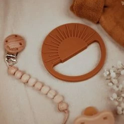 MONKIEZZ® Bijtring Zon | Rust | Caramel | Baby Speelgoed | Kraam Cadeau | Sun -grijp-bijtspeelgoed Verkoopwinkel 550x366 105