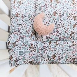 JOLLEIN | Rammelaar | Moon | Pale Pink -grijp-bijtspeelgoed Verkoopwinkel 550x366 2