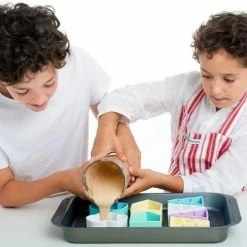 Dëna Bijtring - 6 Kind + 6 Huis - Pastel -grijp-bijtspeelgoed Verkoopwinkel 550x510 1