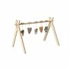 QUAX TIPI - ACTIVITY ARCH -SPEELBOOG + 5 TRICOT FIGUURTJES - ETHNIC 1 QUAX TIPI - ACTIVITY ARCH -SPEELBOOG + 5 TRICOT FIGUURTJES - ETHNIC -grijp-bijtspeelgoed Verkoopwinkel 550x550 147