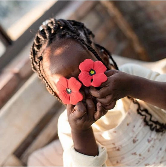 Oli & Carol Oli&Carol - Bad - Bijtspeeltje - Pop The Poppy - Bijtring 6 Oli & Carol Oli&Carol - Bad - Bijtspeeltje - Pop The Poppy - Bijtring - Afbeelding 4