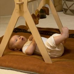 Quax Tipi - Activity Arch + 5 Knitted Toy - Terra -grijp-bijtspeelgoed Verkoopwinkel 550x808