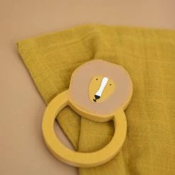 Trixie Bijtring Mr. Lion -grijp-bijtspeelgoed Verkoopwinkel 550x823 2