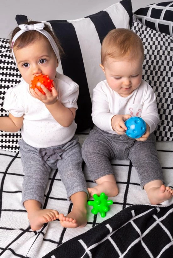 Tulilo Tullo Sensorische Textuur Vormen - Set Van 4- 0m+ 0+ Manden 5 Tulilo Tullo Sensorische Textuur Vormen - Set Van 4- 0m+ 0+ Manden - Afbeelding 3