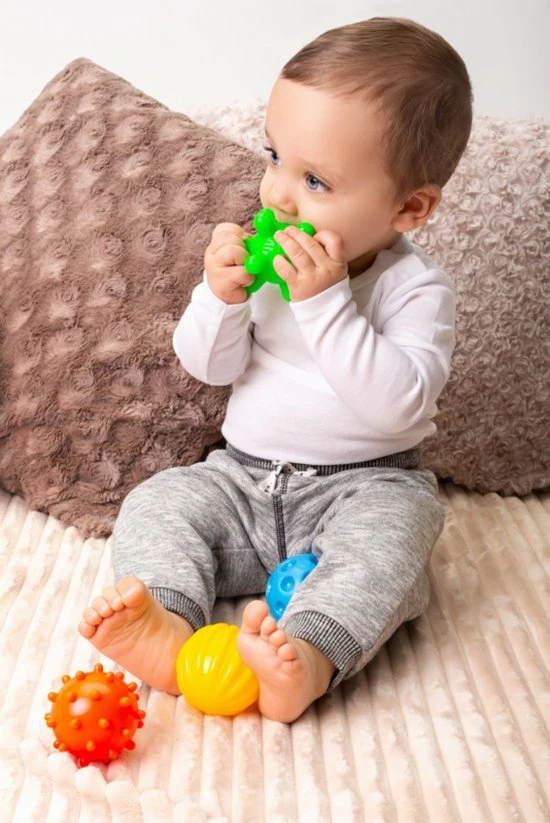 Tulilo Tullo Sensorische Textuur Vormen - Set Van 4- 0m+ 0+ Manden 6 Tulilo Tullo Sensorische Textuur Vormen - Set Van 4- 0m+ 0+ Manden - Afbeelding 4