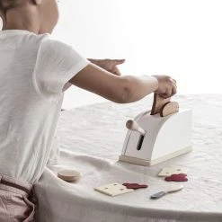 Kids Concept Kid's Concept Toaster 26 Kids Concept Kid's Concept Toaster -grijp-bijtspeelgoed Verkoopwinkel 550x825 35